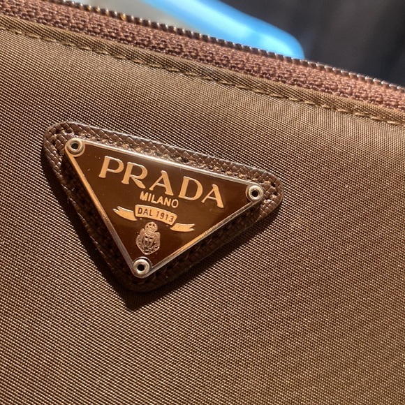 Brown Prada Key-Holder/Card-Holder Re-Nylon - Picture 3 of 6